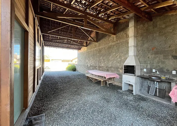 Rustic House - Prox Praia/Betocarreiro