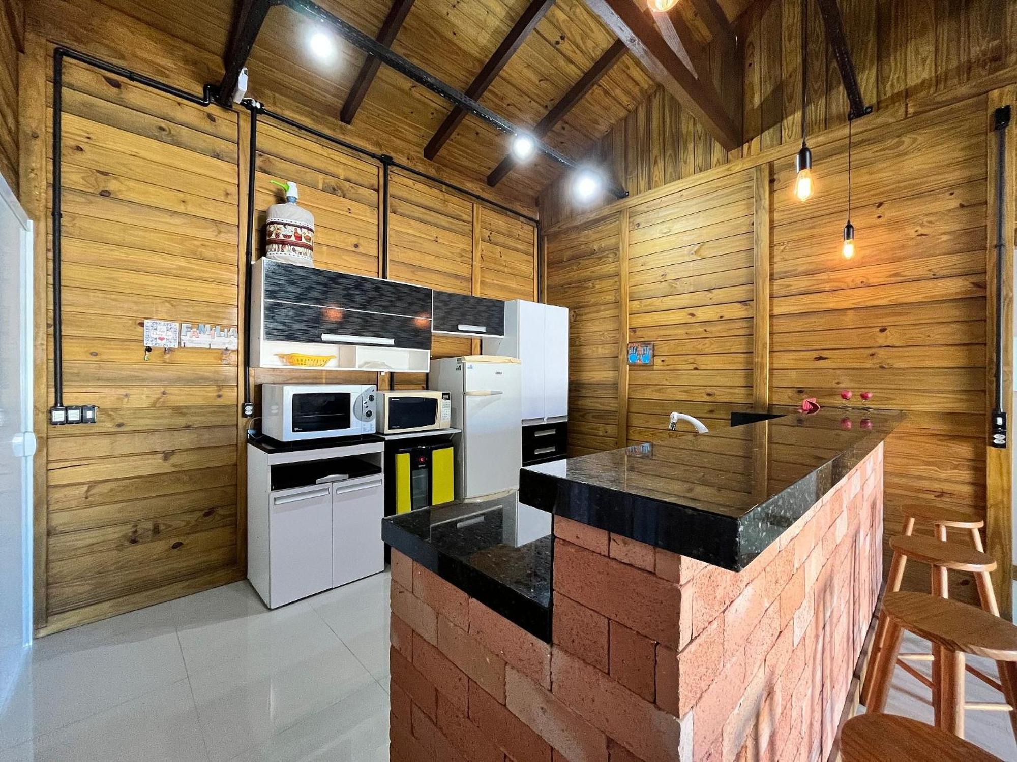 Rustic House - Prox Praia/betocarreiro *